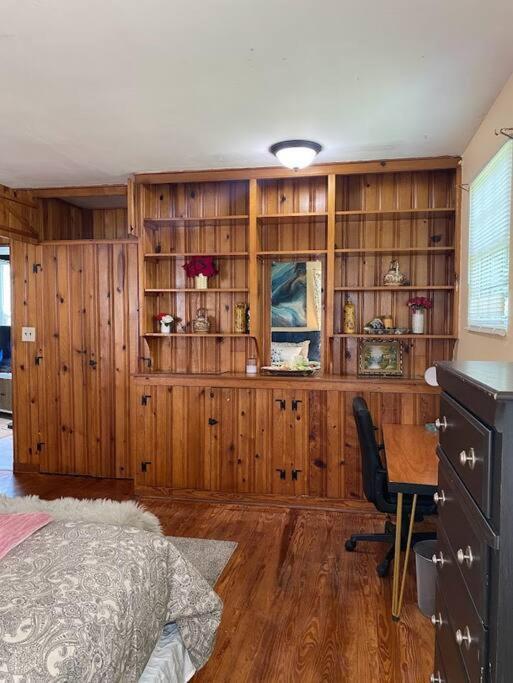 ג'קסונוויל Cozy Home, King Bed, 3 Bedrooms,Close To Downtown Beaches Towncenter מראה חיצוני תמונה